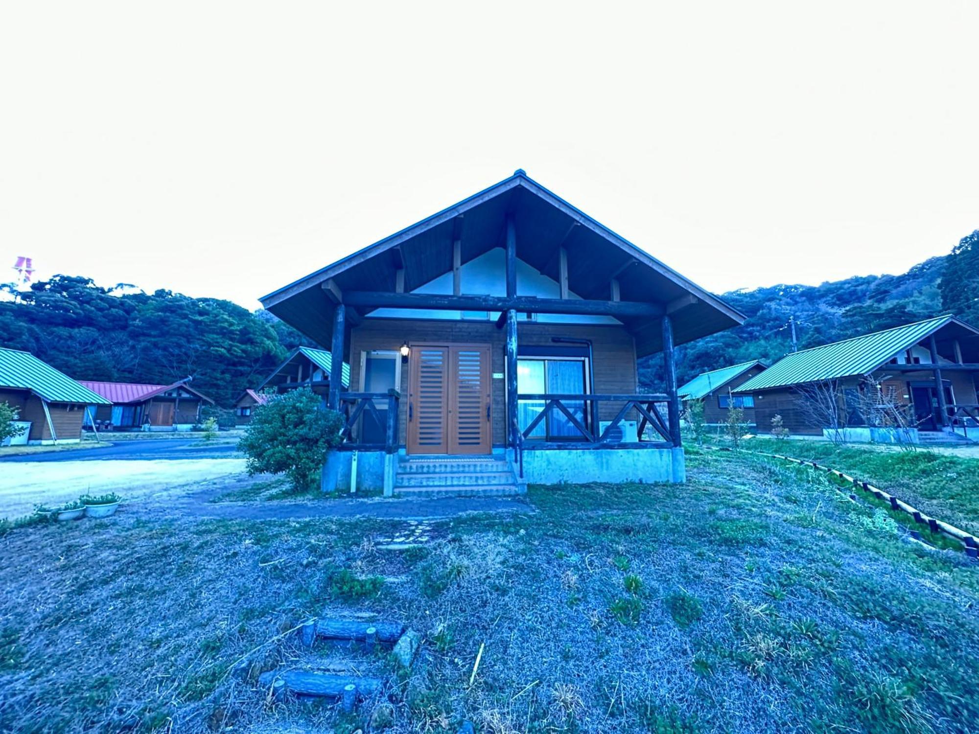 舞鶴ふるるファームコテージ Maizuru Eksteriør billede